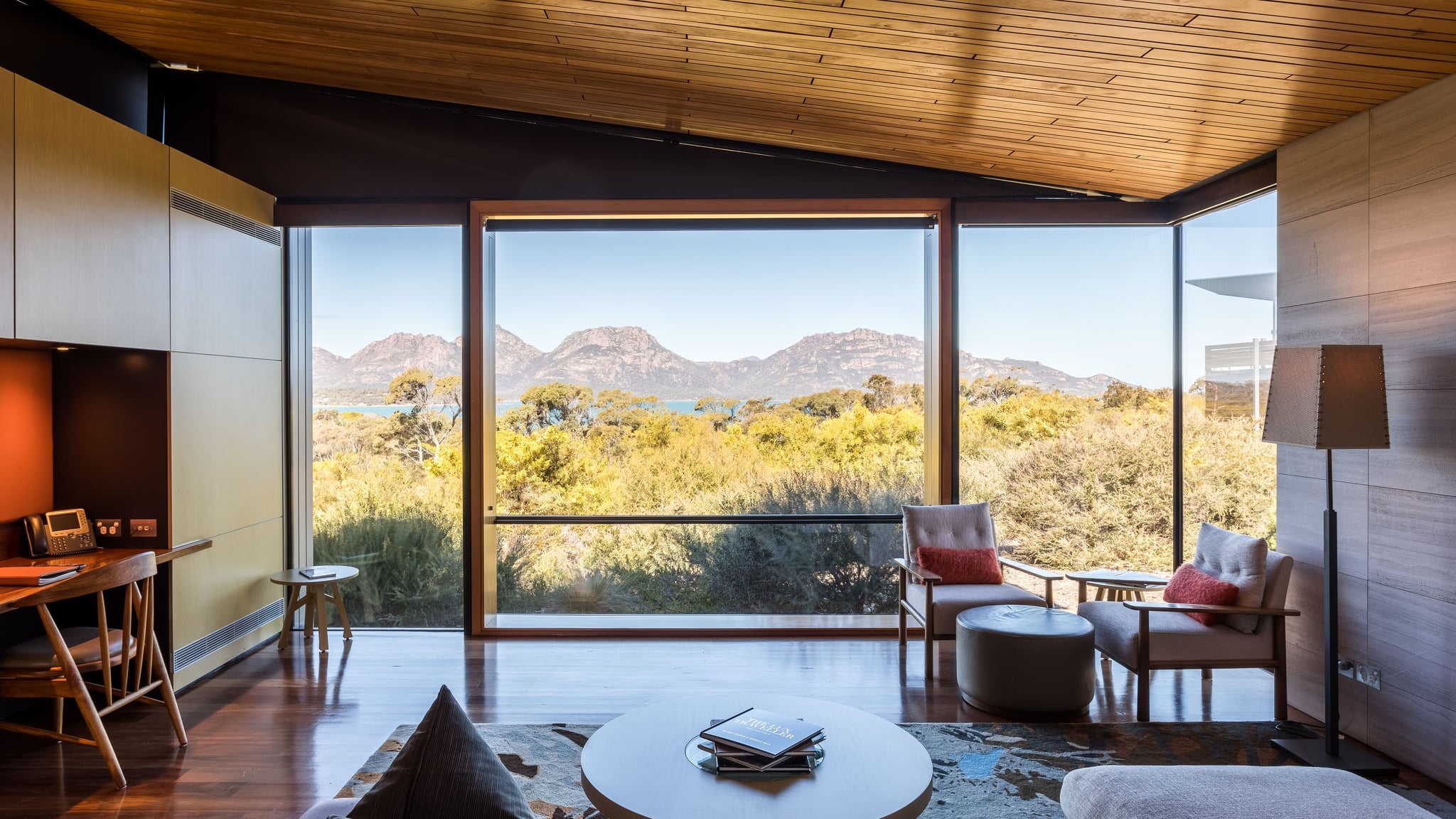 Signature Suite 40