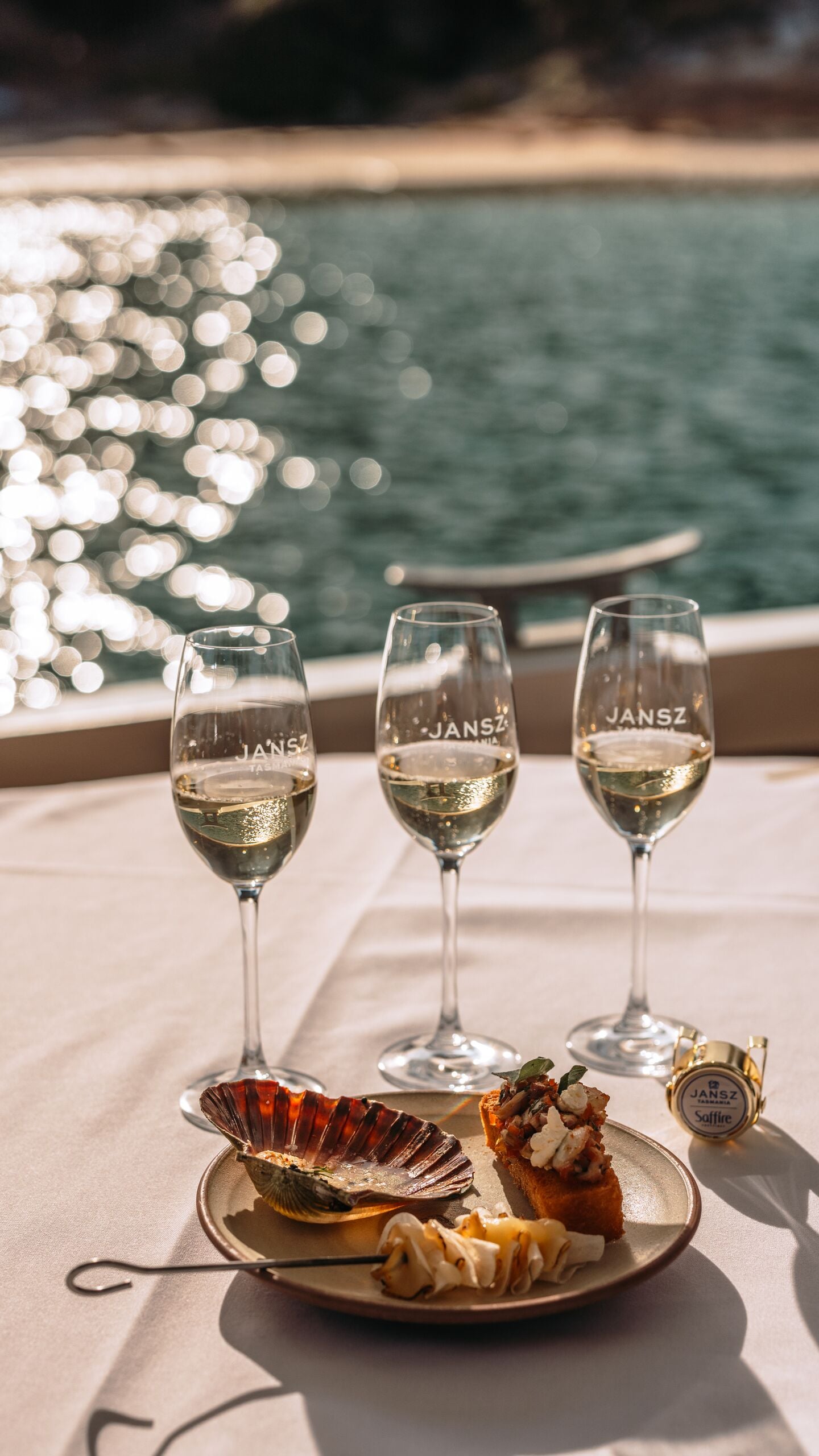 Seafood and Sparkling Cruise 06